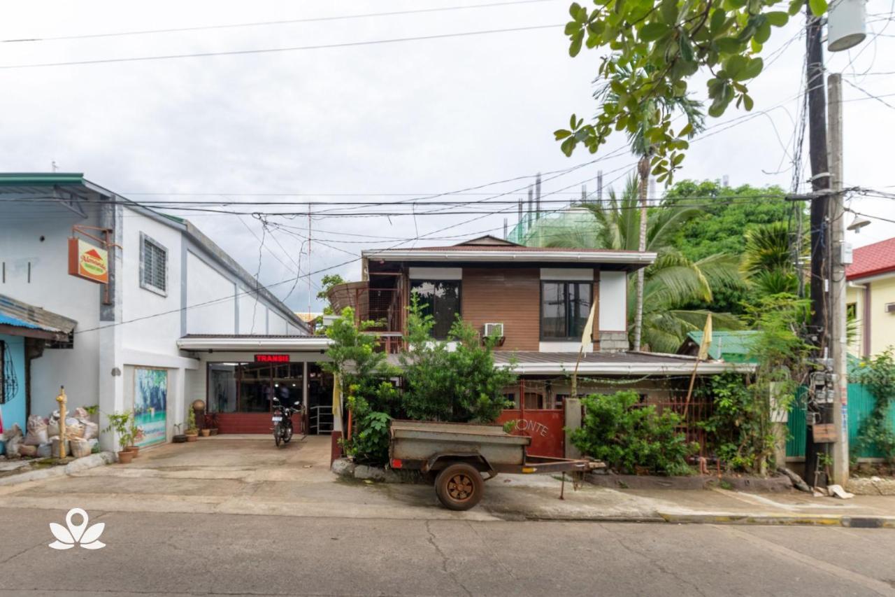 Albergue Almonte Transient House Puerto Princesa Exterior foto